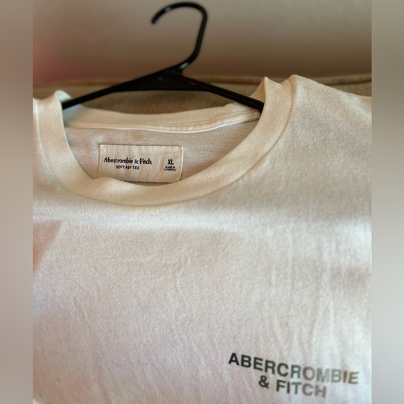 Abercrombie and fitch 3 shirt bundle XL - Picture 9 of 9